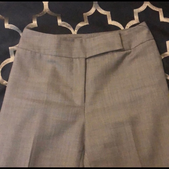 Tahari pants and blazer suit. - Picture 7 of 7